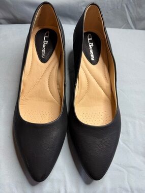 Laundry By Shelli Segal Black Pointed Toe Ballet Flats